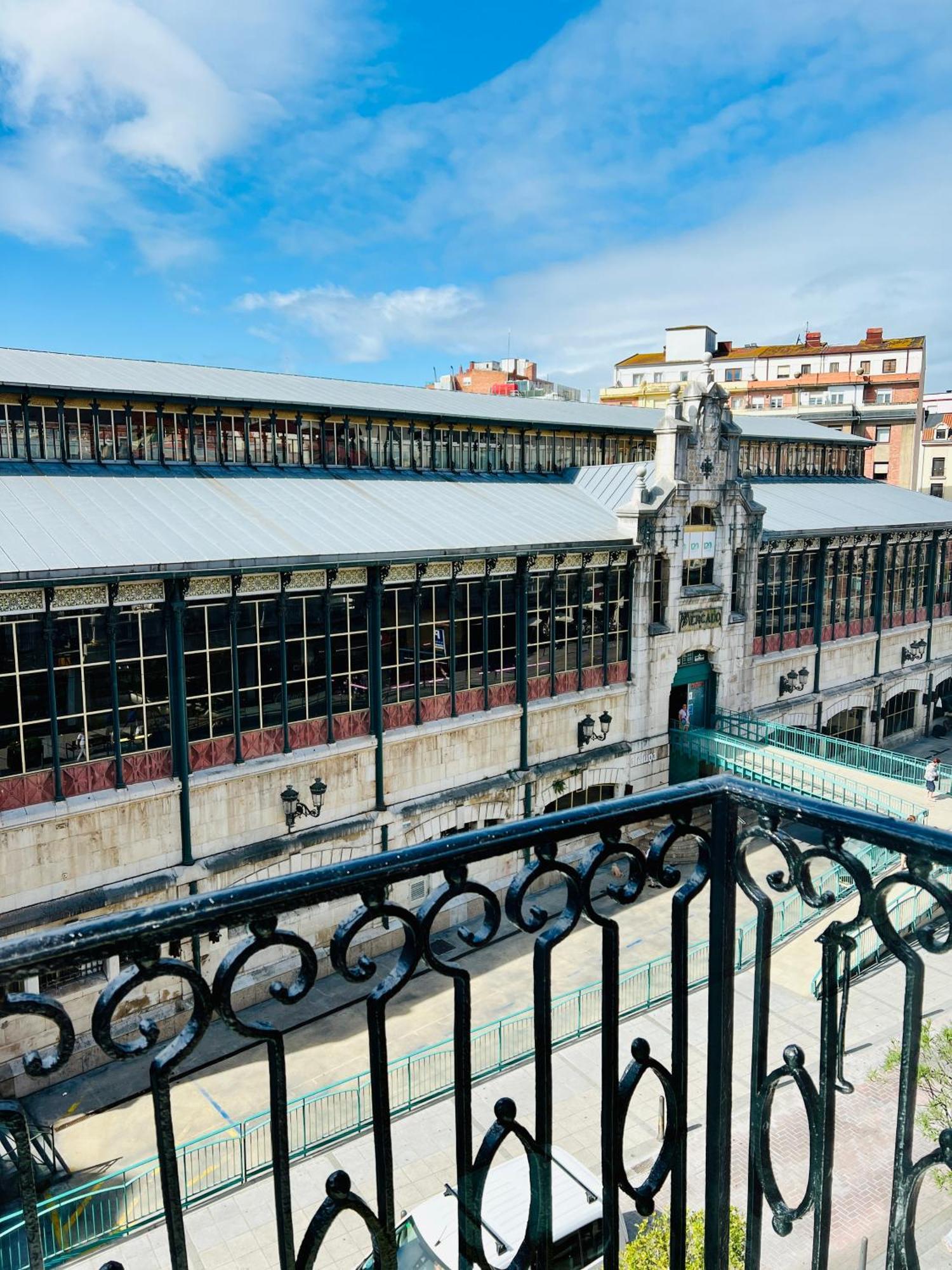 Nueva Pension Real Santander Buitenkant foto